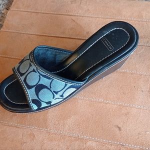 Coach Women's Clog Signature Sandal Size 8B (24)